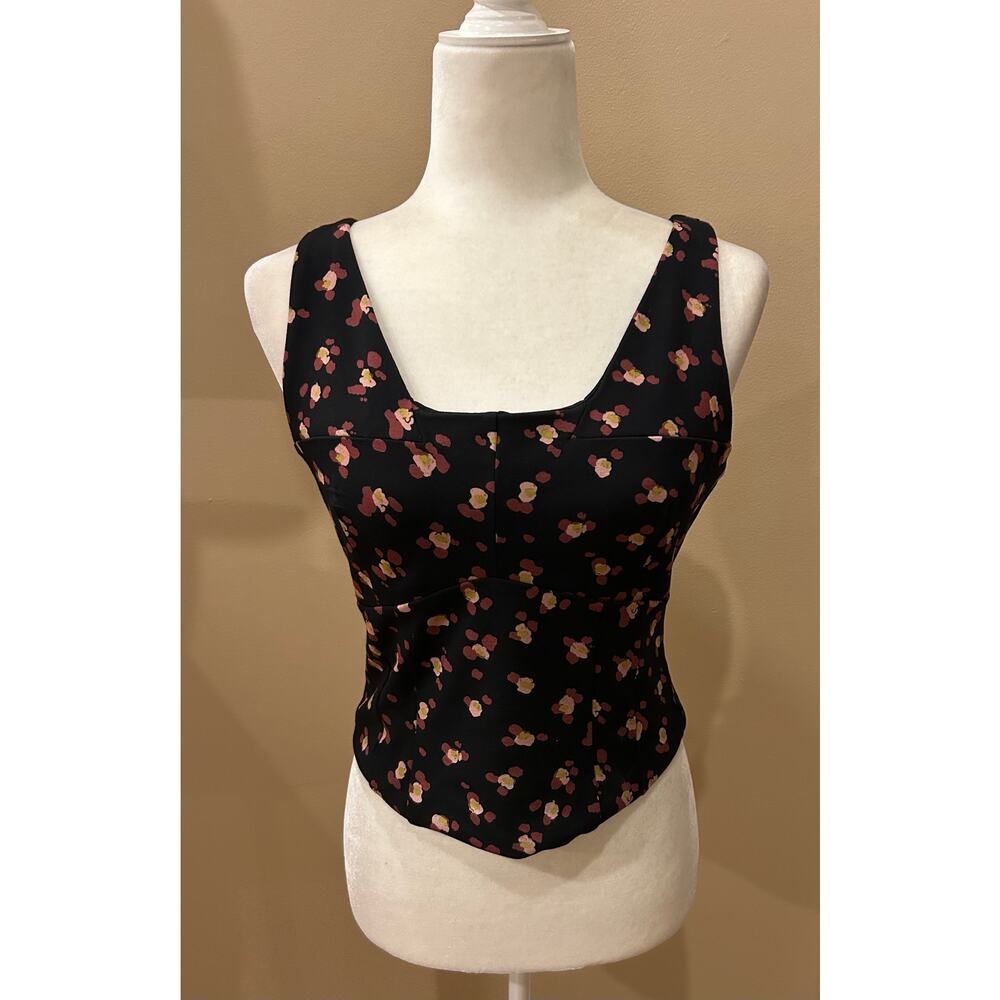 Cabi Black Flower Burst Cropped Tank Top, Size M